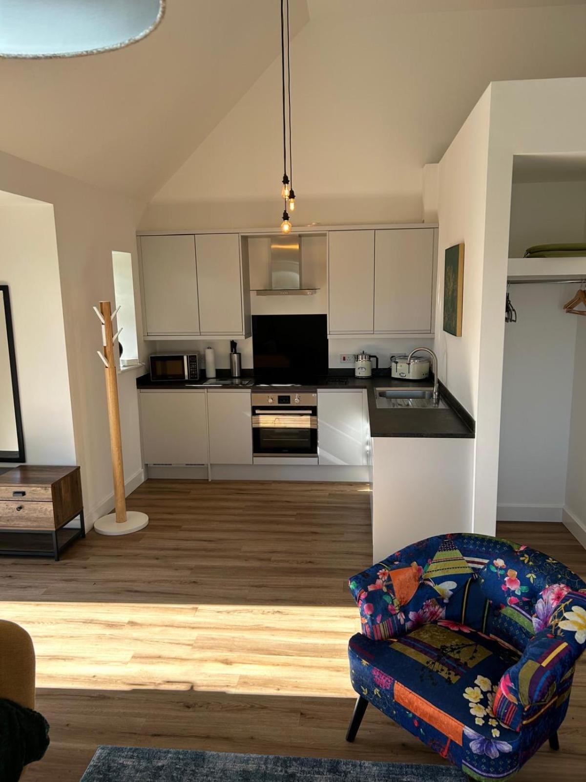 Blundens Dawmill Apartment *